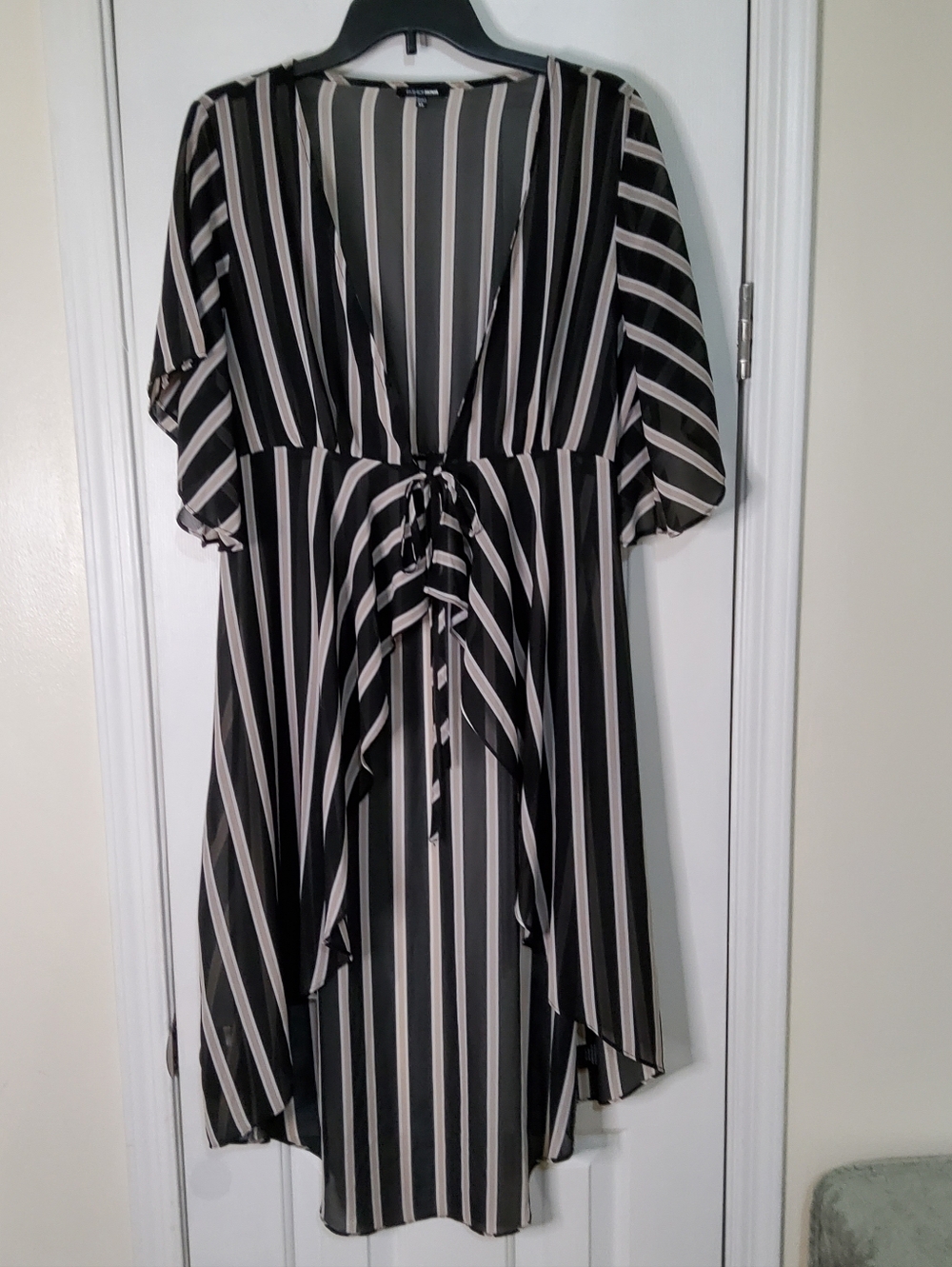 Fashion Nova Women's Sheer Hi Low Striped Drape Cardigan Cover Up Black Size XL - Picture 2 of 9